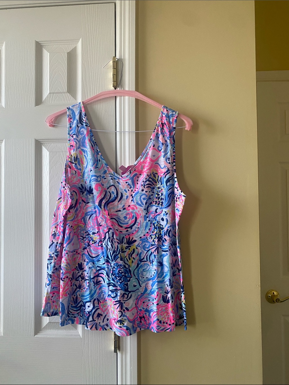 Lilly Pulitzer Pink, Blue & White Swirl V-Neck Tank